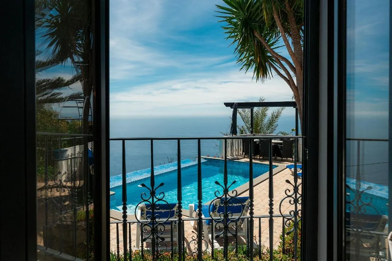 Blue Sea Cottage Fajã da Ovelha Villa